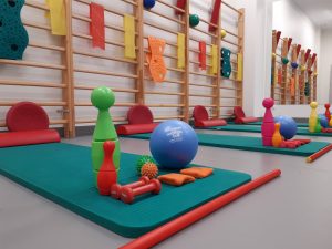 Sala ćwiczeń dla dzieci - WOMP-ZCLiP przy ul.Kopernika 18 (Rehabilitacja) Sala ćwiczeń dla dzieci - WOMP-ZCLiP przy ul.Kopernika 18 (Rehabilitacja)