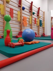 Sala ćwiczeń dla dzieci - WOMP-ZCLiP przy ul.Kopernika 18 Sala ćwiczeń dla dzieci - WOMP-ZCLiP przy ul.Kopernika 18